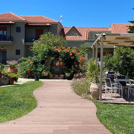 Ariadnes Holiday Accommodation Apidias Lakos Buitenkant foto