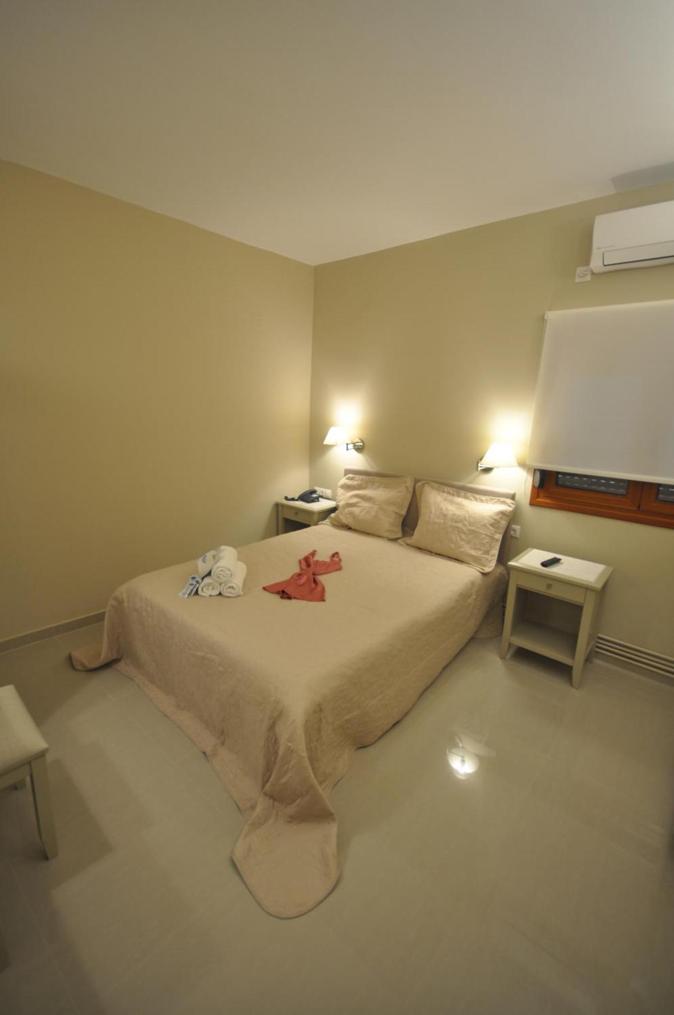 Ariadnes Holiday Accommodation Apidias Lakos Kamer foto