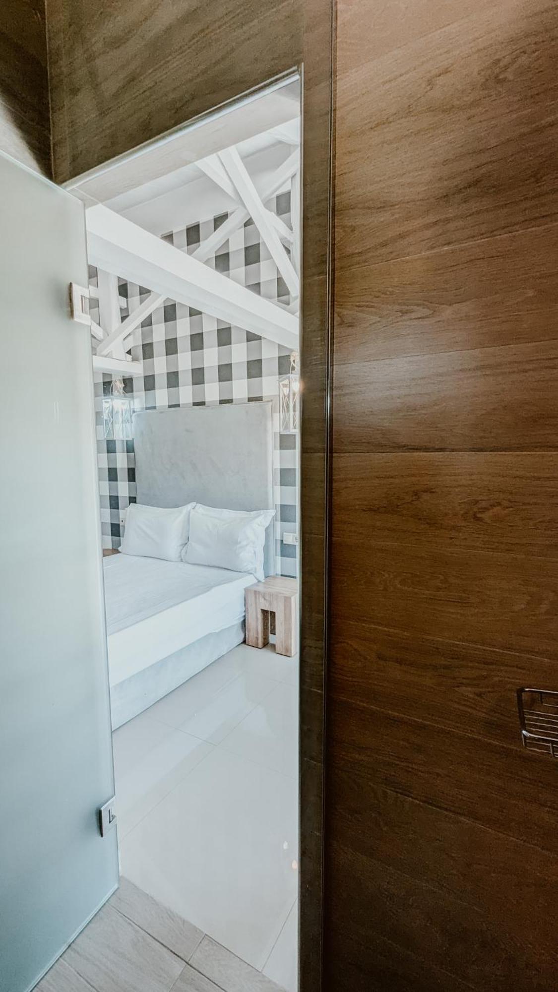 Ariadnes Holiday Accommodation Apidias Lakos Buitenkant foto